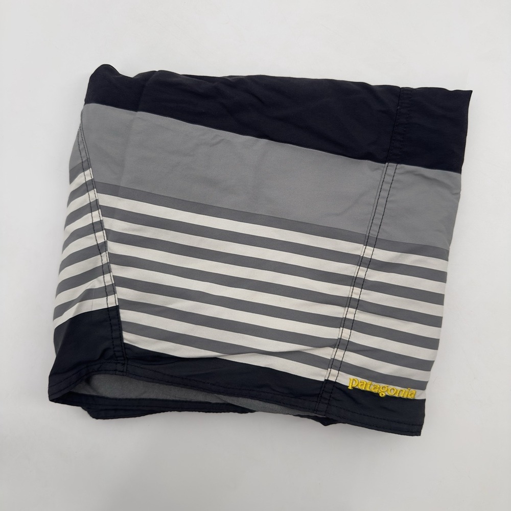 Patagonia Board Swim‎ Shorts Mens Size 30 Striped Color Block